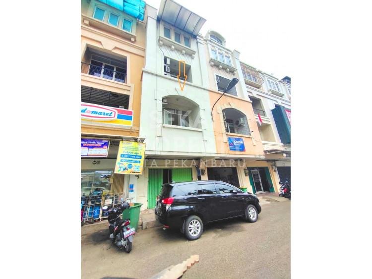 Dijual Ruko 3lt murah, siap pakai dan nego di Mutiara Taman Palem Jakarta