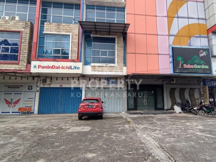 Dijual Ruko 3 Lantai Siap Huni Full Keramik - Di Jalan Riau Ujung Pekanbaru