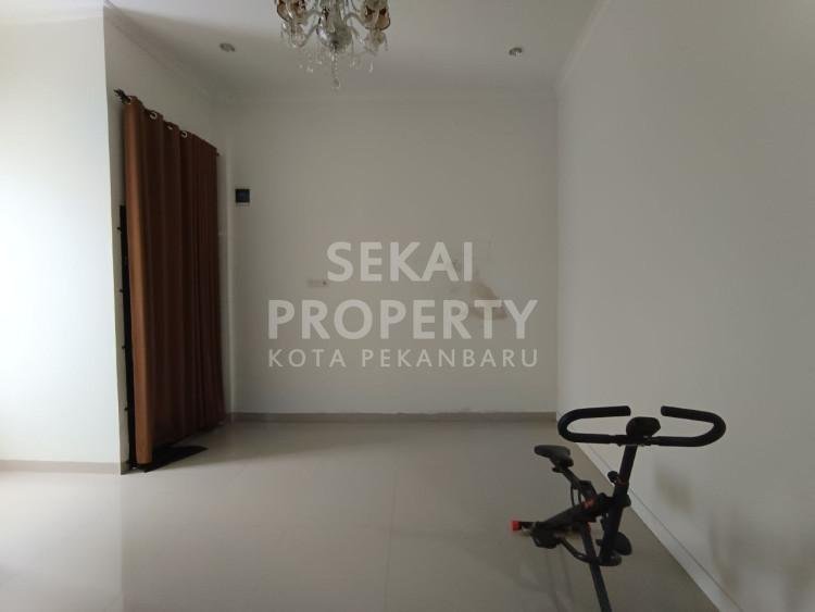 DI JUAL RUKO GANDENG JL CENDRAWASIH