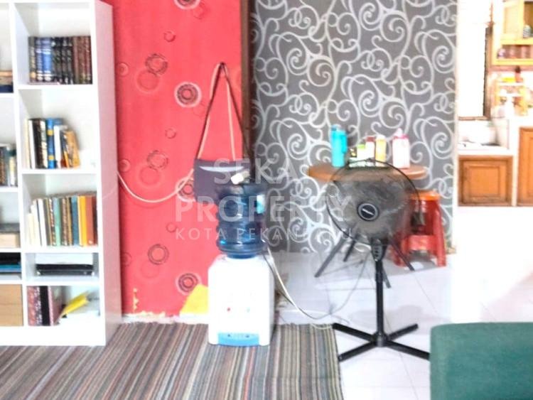 Dijual Rumah Type 80/108 M2 Jl Karyawan Ujung - Soekarno Hatta