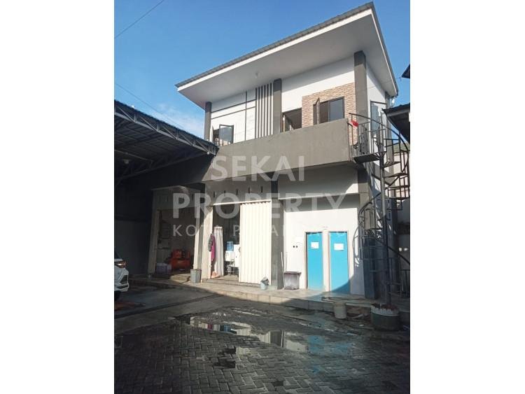 DISEWAKAN TEMPAT CUCIAN MOBIL BESERTA ISI LOKASI JL. PAUS - PEKANBARU