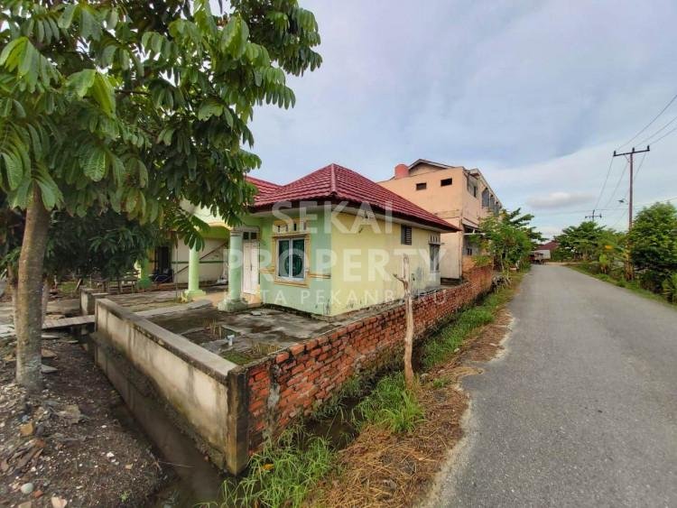 Dijual rumah Posisi Hook di Jl. Taman Karya / Panam - Pekanbaru