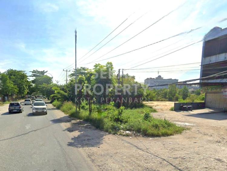 DISEWAKAN SEBIDANG TANAH LOKASI TEPI JALAN RIAU UJUNG - PEKANBARU