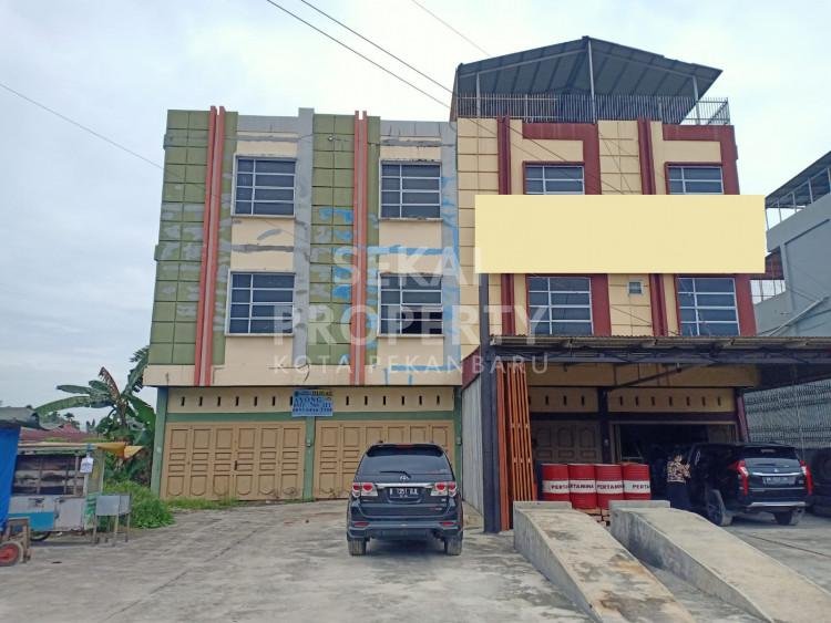 Dijual / Disewakan Ruko 3 Lt Murah, Ditepi Jalan, Di Jl. Garuda Sakti KM 2,5 - Pekanbaru