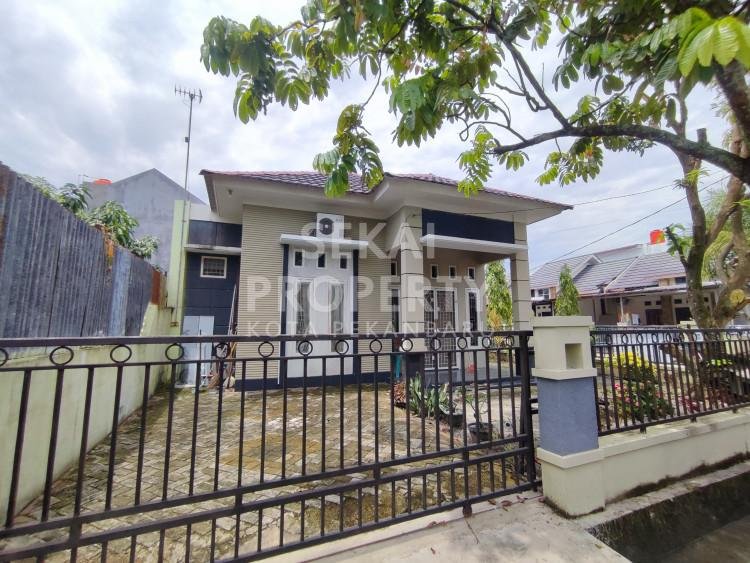Di Jual Rumah Mewah Siap Huni Jl. Teropong Pekanbaru