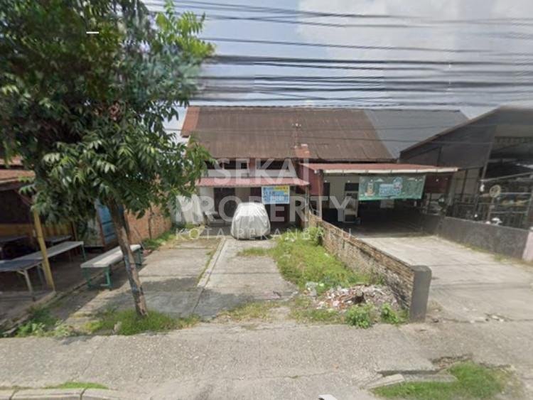 Disewakan Rumah 1lt Tepi Jalan besar JL.Riau, Pekanbaru