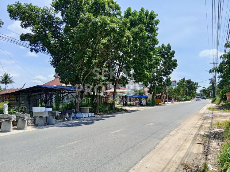 DIJUAL TANAH + BANGUNAN TOKO - JL.PESANTREN - KULIM - JL.LINTAS SUMATERA