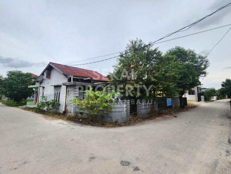 DIJUAL RUMAH BULATAN LOKASI JL. PASIR PUTIH