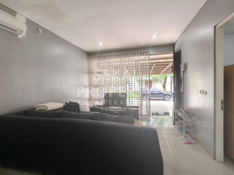DISEWAKAN RUMAH CLUSTER MEWAH FURNISH LOKASI JL. SOEKARNO HATTA / CITRALAND - PEKANBARU
