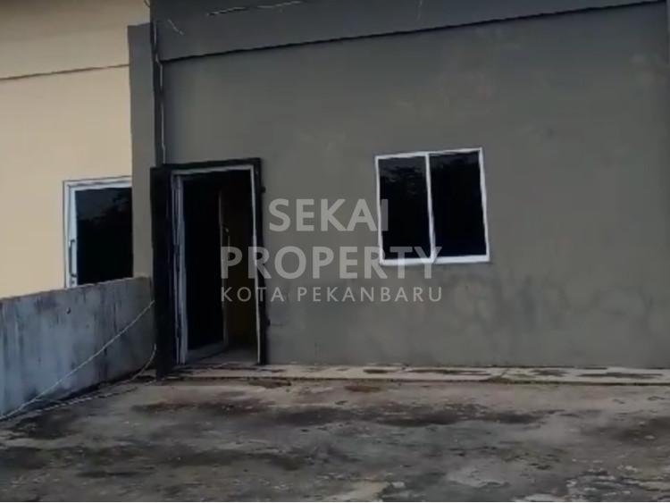 Lihat semua foto