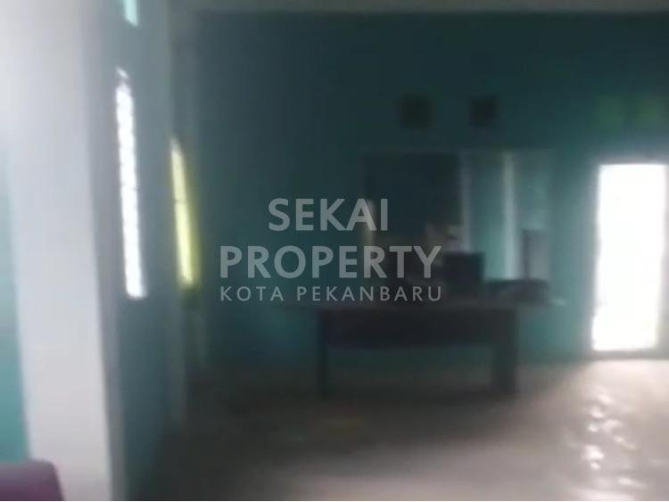 DIJUAL RUKO 2LT POSISI HOOK LOKASI JL. SEKOLAH / RUMBAI
