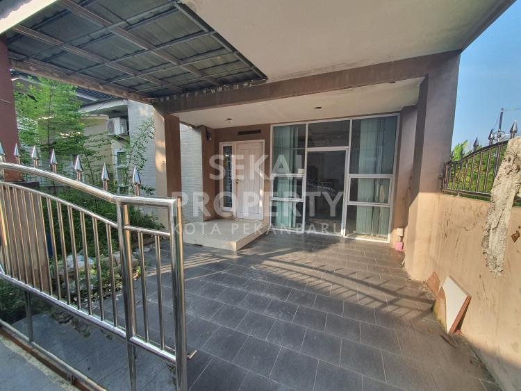 DIJUAL RUMAH KEL SIDOMULYO BARAT KEC TAMPAN PEKANBARU