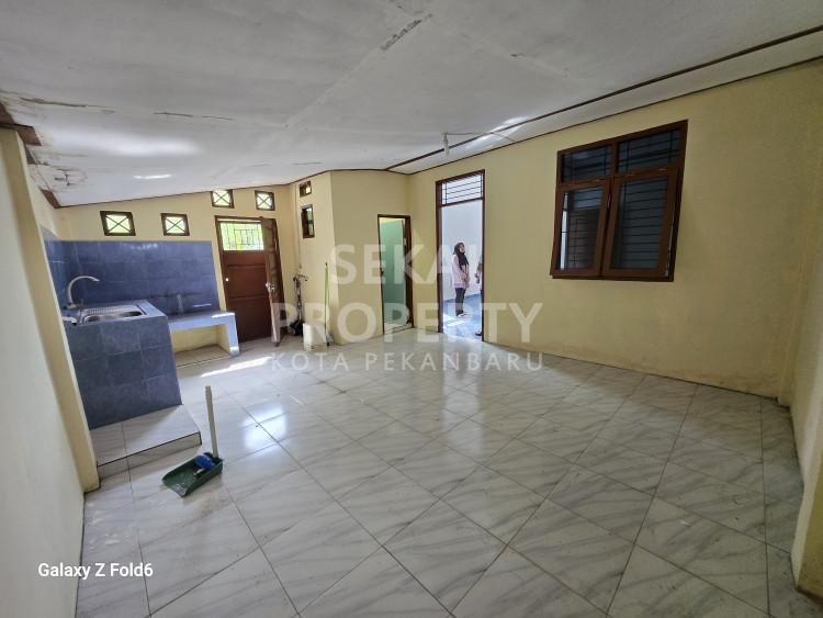 Lihat semua foto