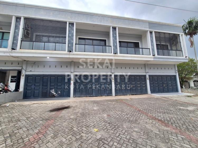 DIJUAL RUKO 2 LANTAI BARU LOKASI STRATEGIS DEKAT JL.DURIAN-PEKANBARU