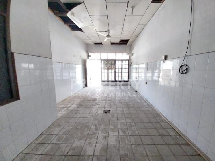 DIJUAL RUMAH DI JL TEUKU UMAR - PEKANBARU