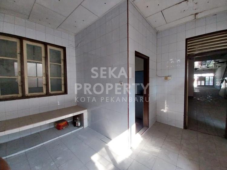 Lihat semua foto
