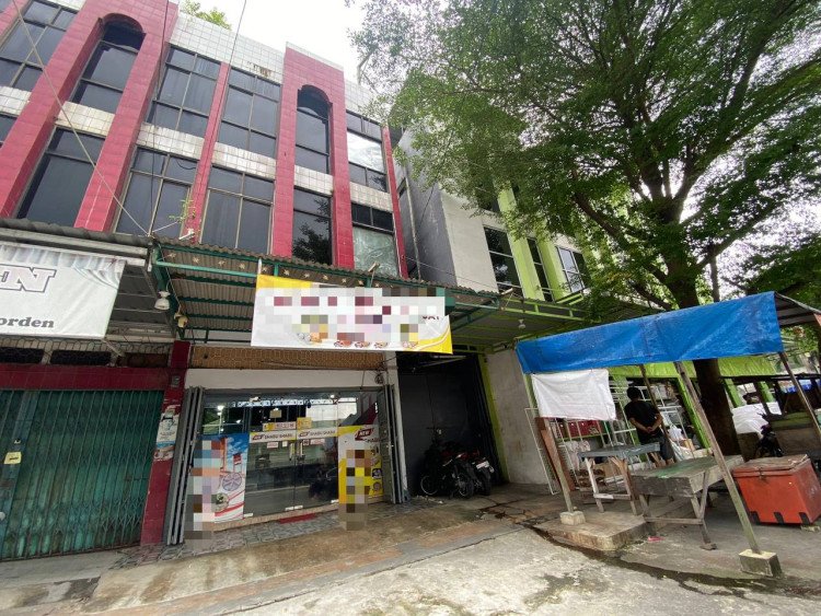 Di Jual Ruko 3,5 Lantai lokasi Hos Cokroaminoto - Pekanbaru