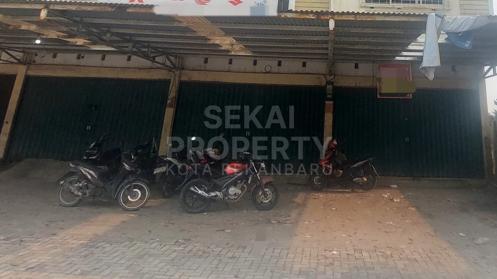 Disewa Ruko Gandeng Parkiran Luas Di Jl Pemuda Pekanbaru