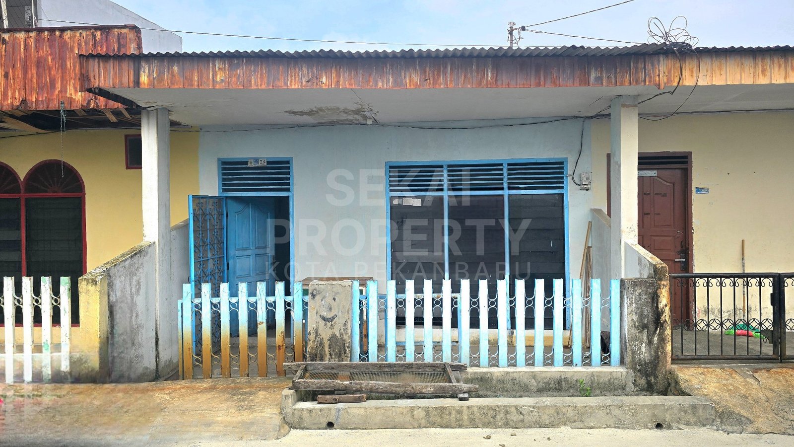Dijual Rumah Lama Butuh Renovasi Lokasi Jalan Gabus-pekanbaru