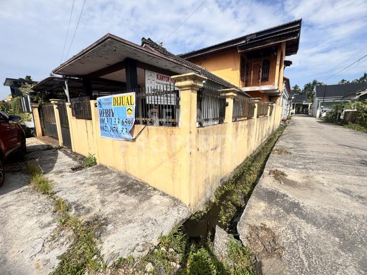 DIJUAL RUMAH 2 LT JL.SUKA JAYA