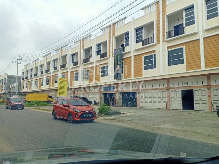 Dijual Ruko 2,5 Lt Murah, Di Tepi Jalan, Di Jl. Melati - Pekanbaru