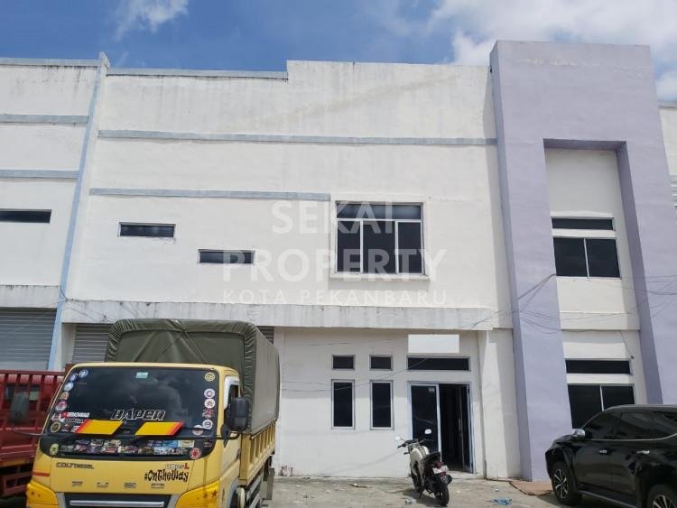 Dijual/Disewa Gudang + Kantor Murah, Di Jl. Garuda Sakti KM 5 - Pekanbaru