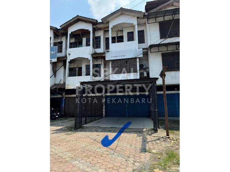 Di jual 1 unit ruko tepi Jalan Besar Harapan Raya tengah kota Pekanbaru
