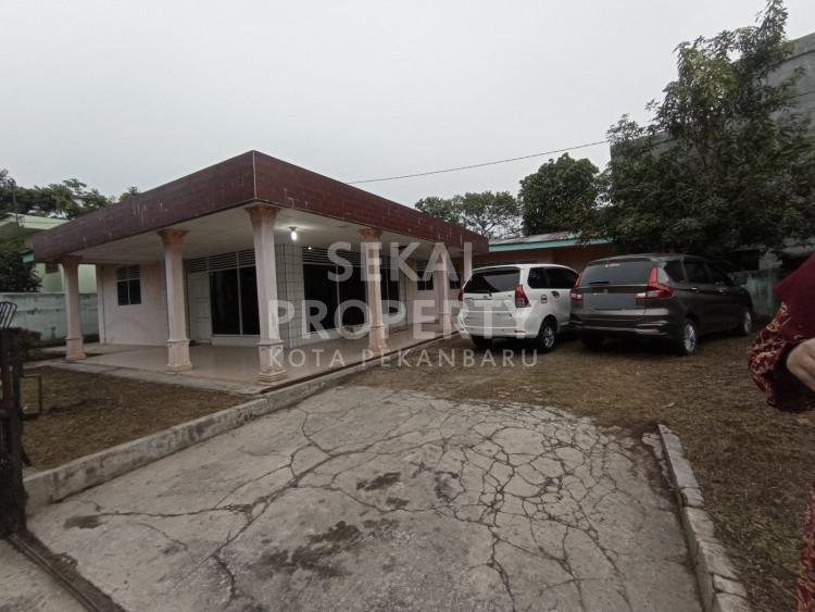 Dijual/disewakan rumah Bulatan + Tanah Luas lokasi dekat jl.Kuantan Raya - Pekanbaru