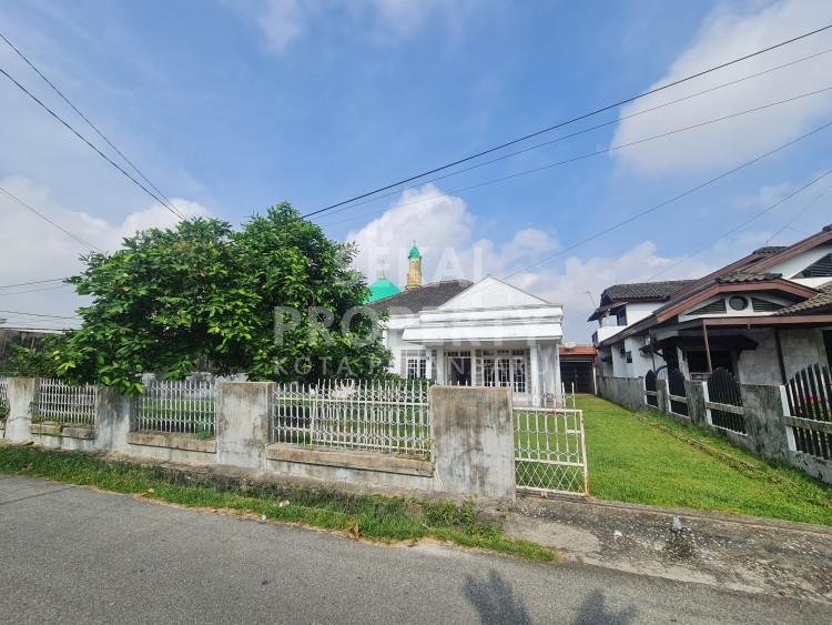 Di Jual Rumah Bulatan lokasi Harapan Raya tengah kota Pekanbaru