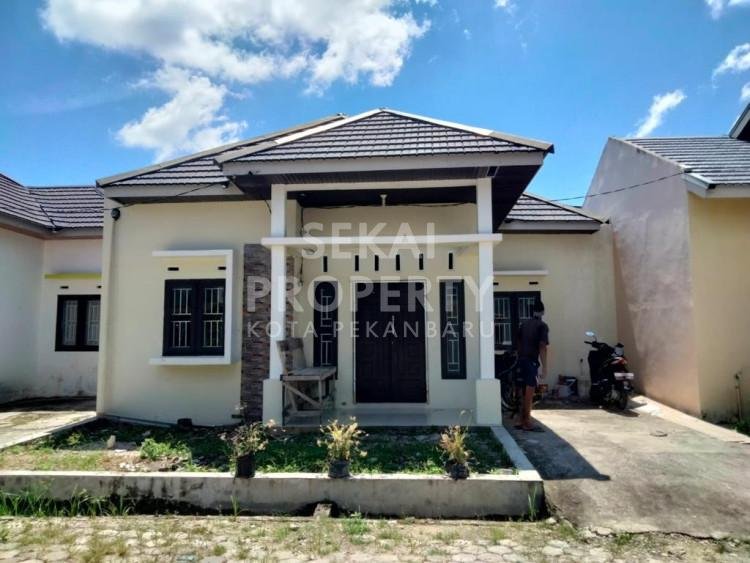 DIJUAL RUMAH MURAH SIAP HUNI DI JL SEKUNTUM - PEKANBARU
