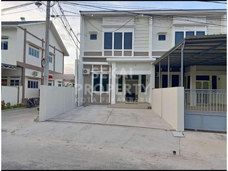 Dijual Rumah Baru 2 Lantai di Pemuda