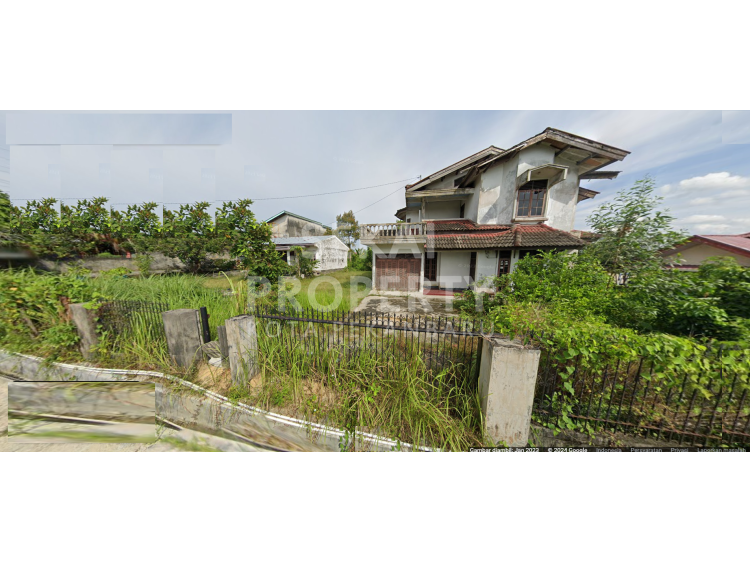 DI JUAL TANAH DAN BANGUNAN LOKASI DEKAT JALAN PRAMUKA - PEKANBARU