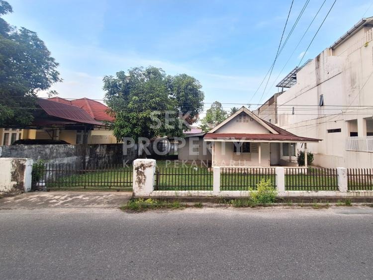 DIJUAL SEBIDANG TANAH KERAS LOKASI DEKAT JALAN KUANTAN RAYA - PEKANBARU