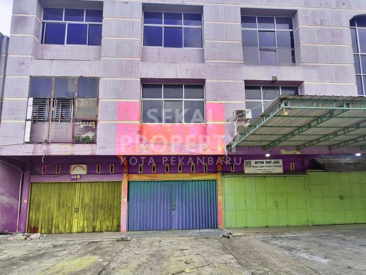 DIJUAL/DISEWAKAN RUKO 3 LANTAI SIAP PAKAI LOKASI JL.HARAPAN RAYA-PEKANBARU