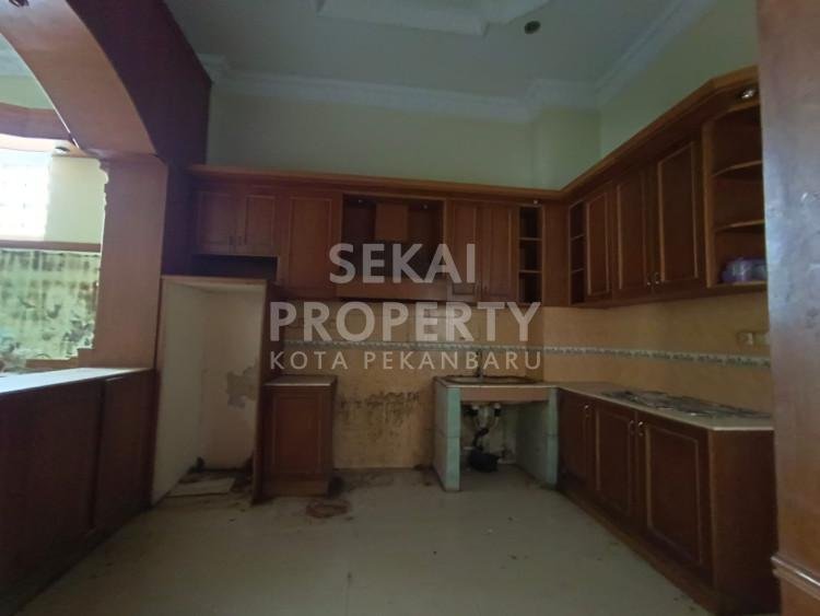 Lihat semua foto
