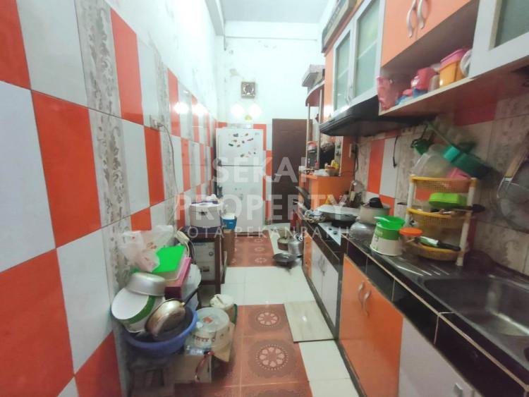 Lihat semua foto