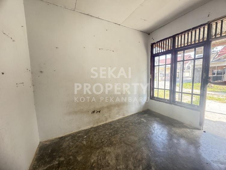 DIJUAL RUMAH JL .PUNCAK SARI RUMBAI