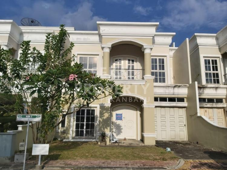 Dijual Rumah 2 Lt. Sudirman City Square, Pekanbaru