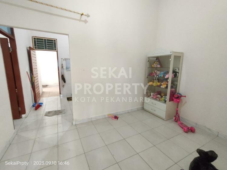 Lihat semua foto