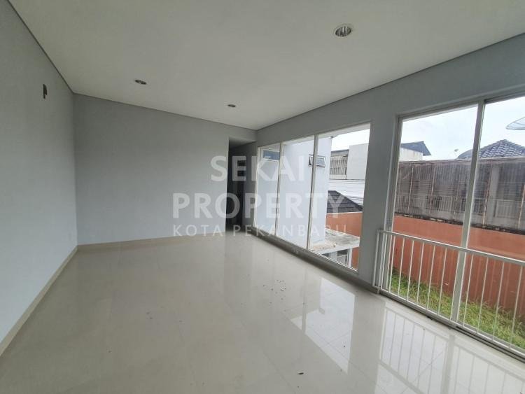 Dijual Rumah Cluster Mewah di Citraland
