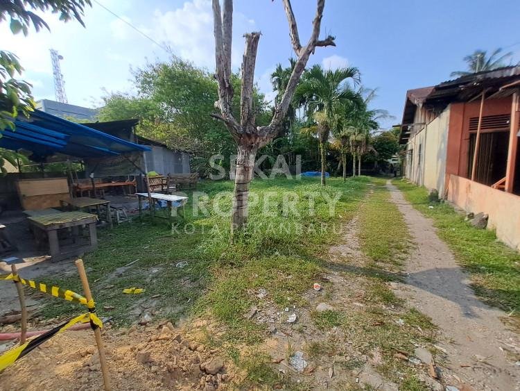 Dijual sebidang tanah di tepi jalan harapan raya-pekanbaru