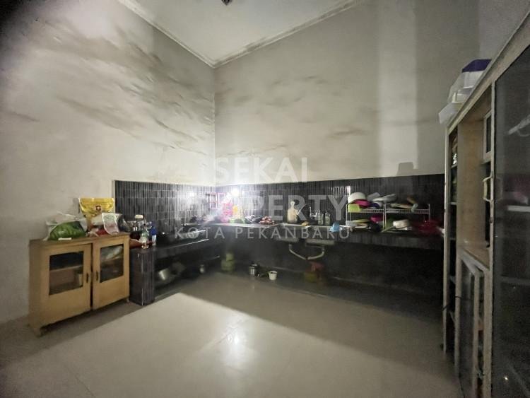 Lihat semua foto