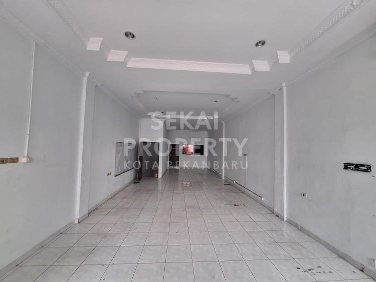 Lihat semua foto