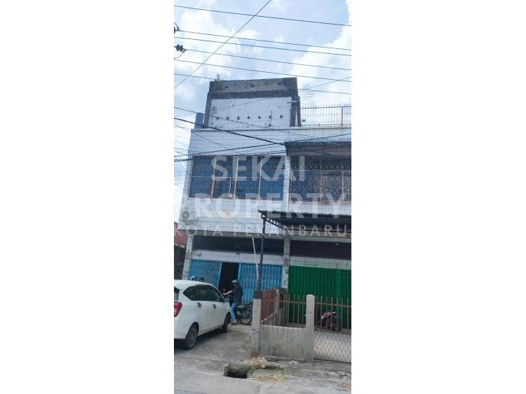 Dijual Ruko 3lt Posisi Hook lokasi Jl. Tanjung Jati - Pekanbaru