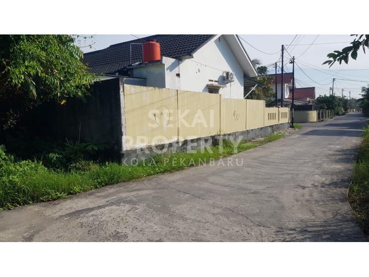 DIJUAL TANAH SIAP BANGUN  JL DAKOTA / PAUS