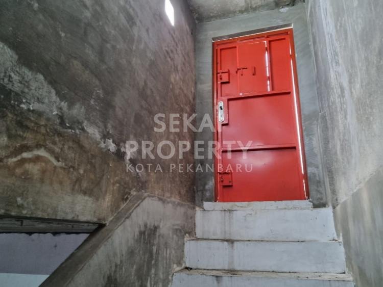 Lihat semua foto