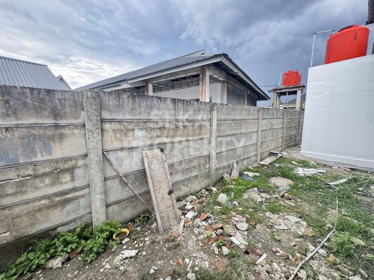 Lihat semua foto