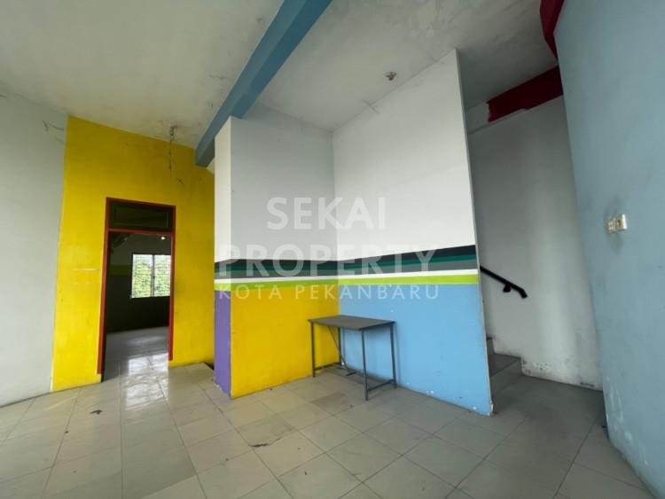 Lihat semua foto