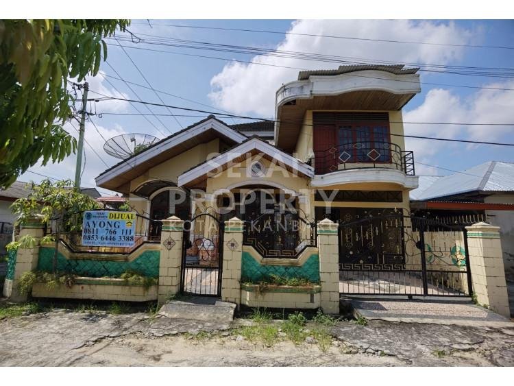 Dijual  Rumah 2 Lantai di Srikandi