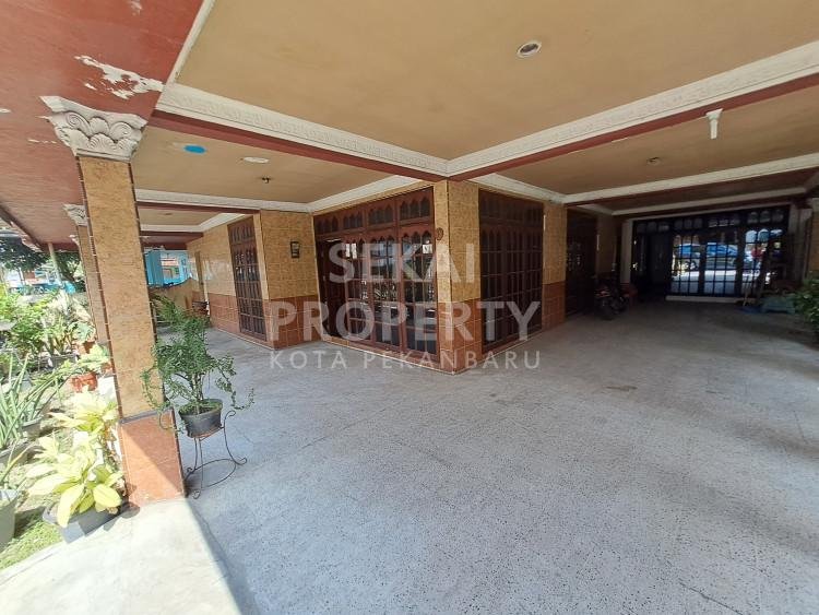 DIJUAL TANAH + BANGUNAN LOKASI JL. PEPAYA - PEKANBARU